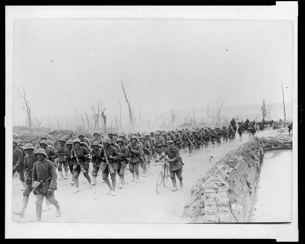 German soldiers march towards Albert, France 1914